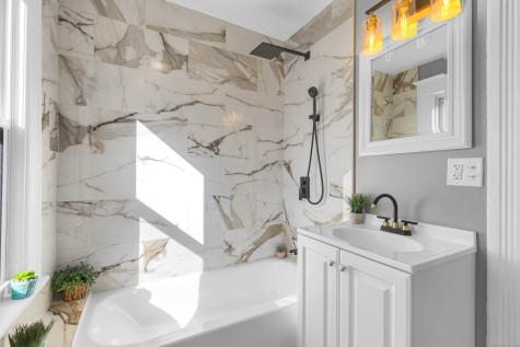 53 New King Street Enfield CT 06082