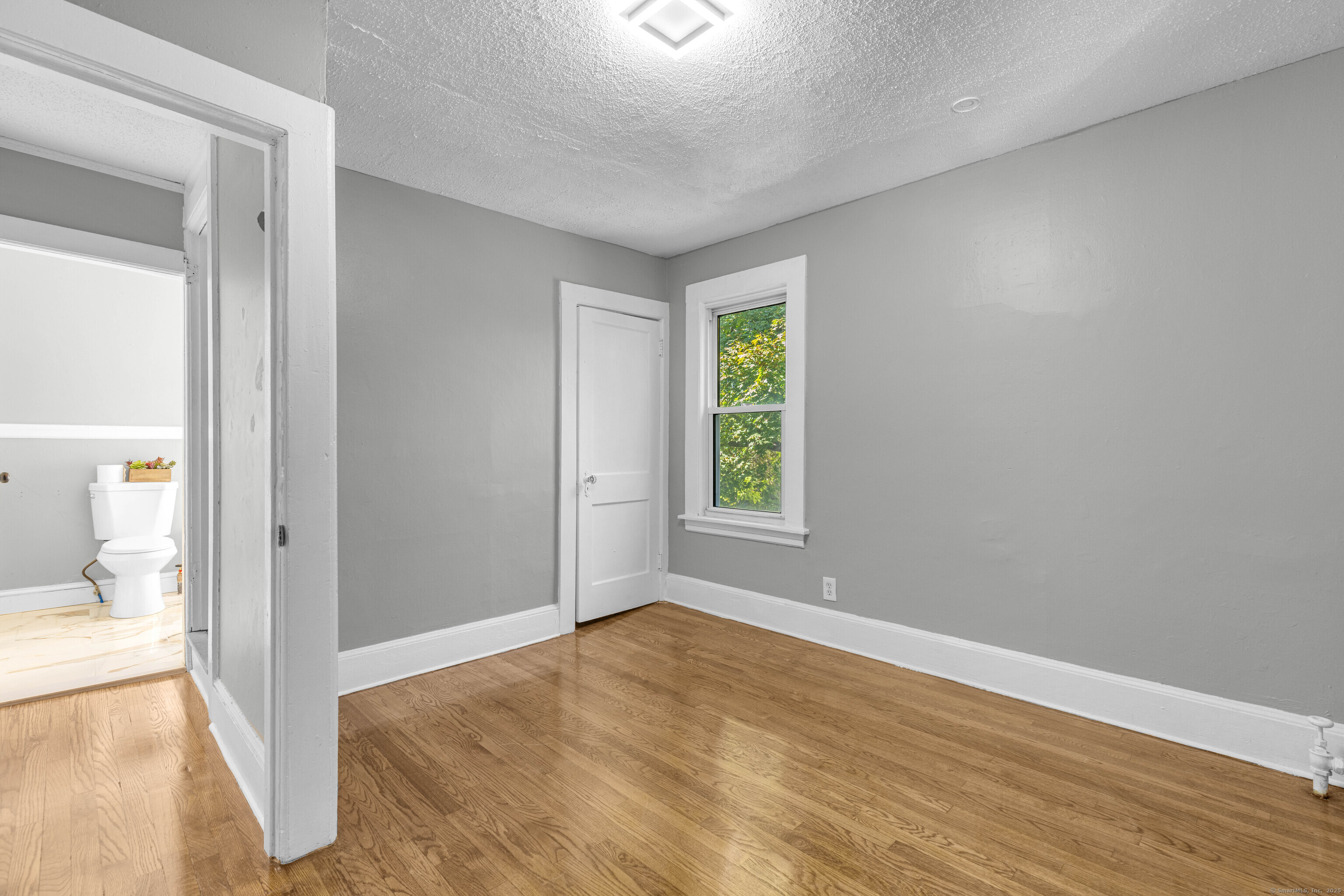 53 New King Street Enfield CT 06082