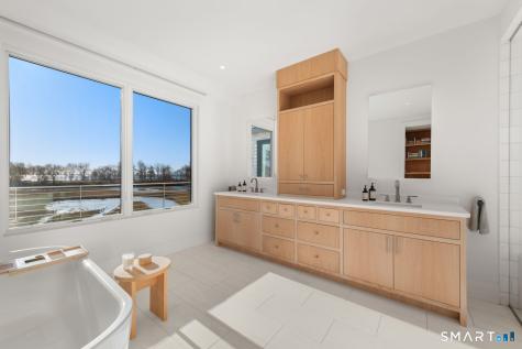 19 Beachside Common Westport CT 06880
