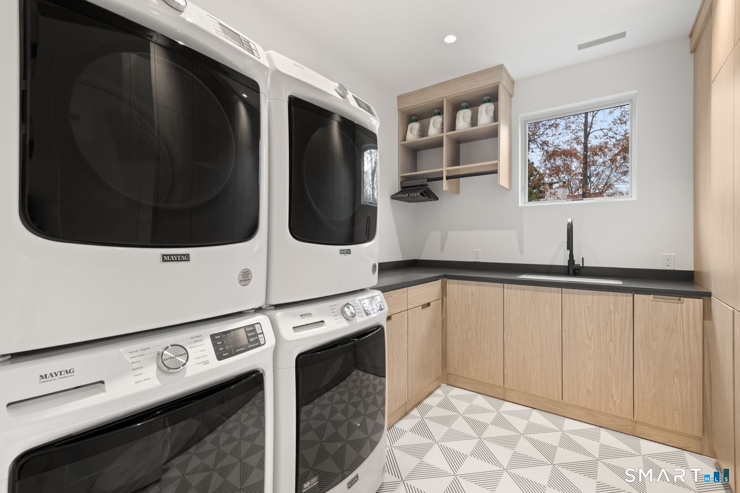 19 Beachside Common Westport CT 06880