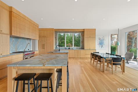 19 Beachside Common Westport CT 06880