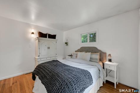 198 Beacon Manor Road Naugatuck CT 06770