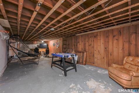 198 Beacon Manor Road Naugatuck CT 06770