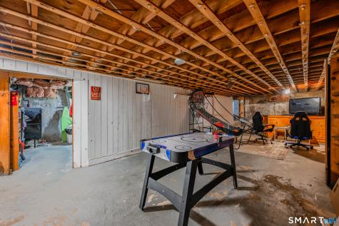 198 Beacon Manor Road Naugatuck CT 06770
