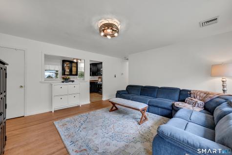 198 Beacon Manor Road Naugatuck CT 06770