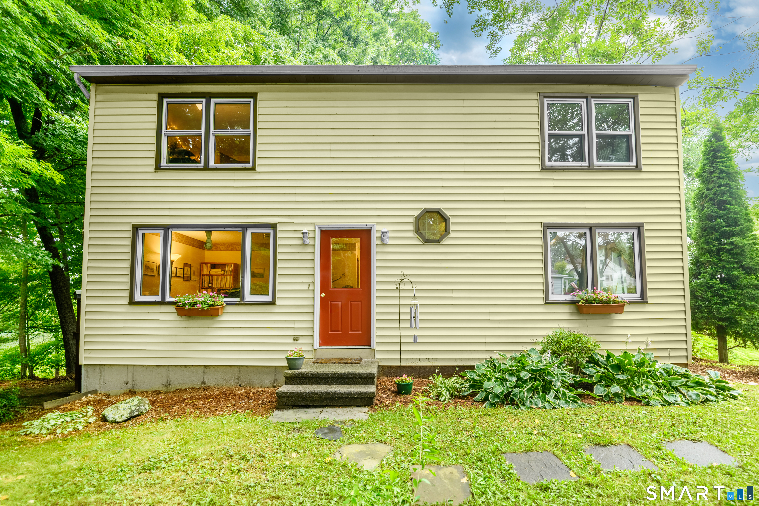 24 Yale Avenue Middlebury CT 06762