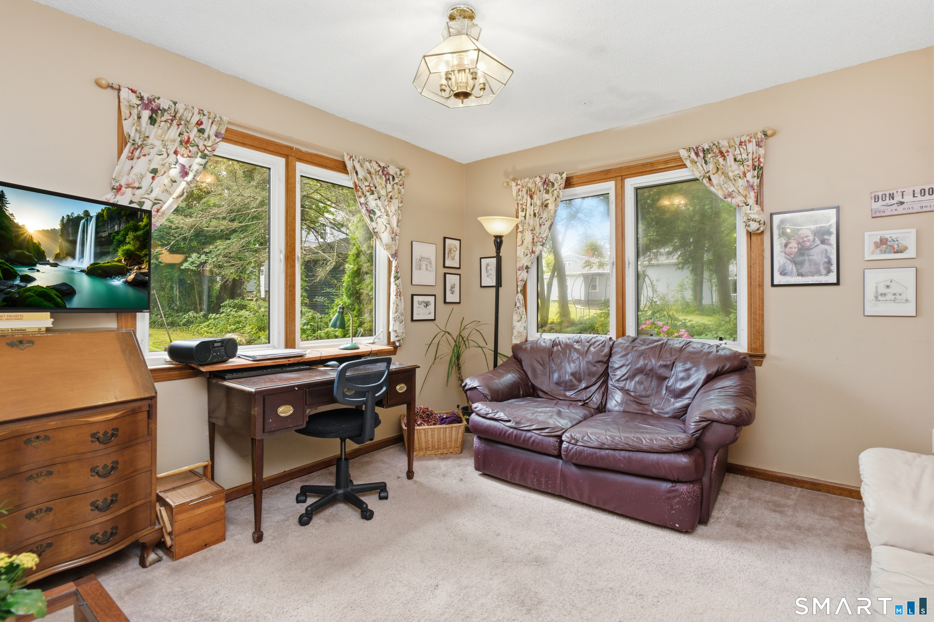 24 Yale Avenue Middlebury CT 06762