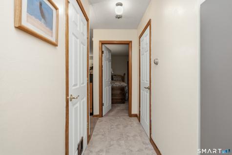 24 Yale Avenue Middlebury CT 06762