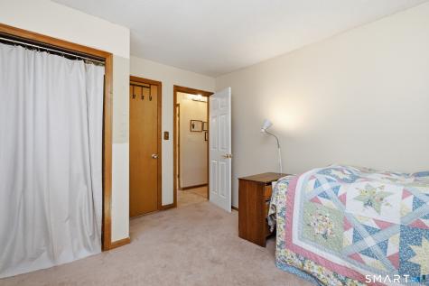 24 Yale Avenue Middlebury CT 06762