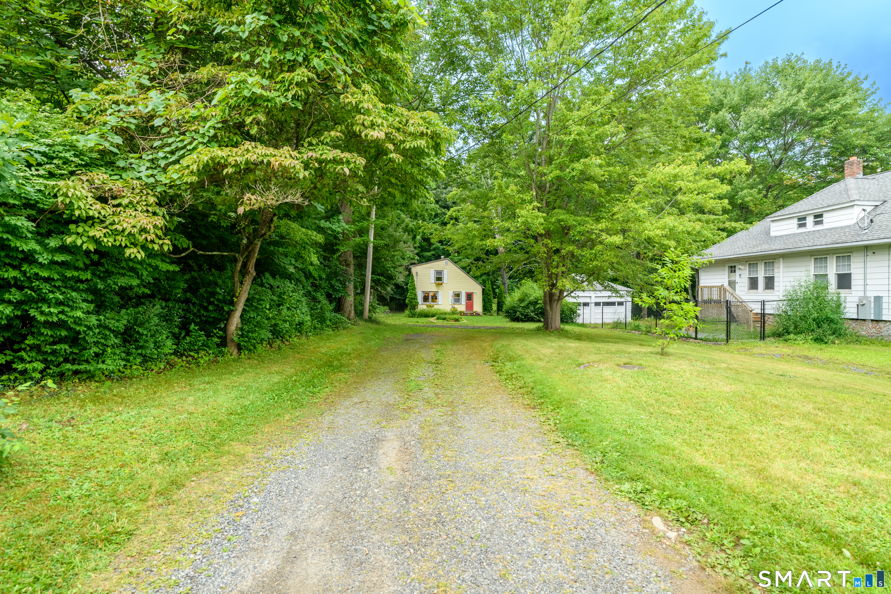 24 Yale Avenue Middlebury CT 06762