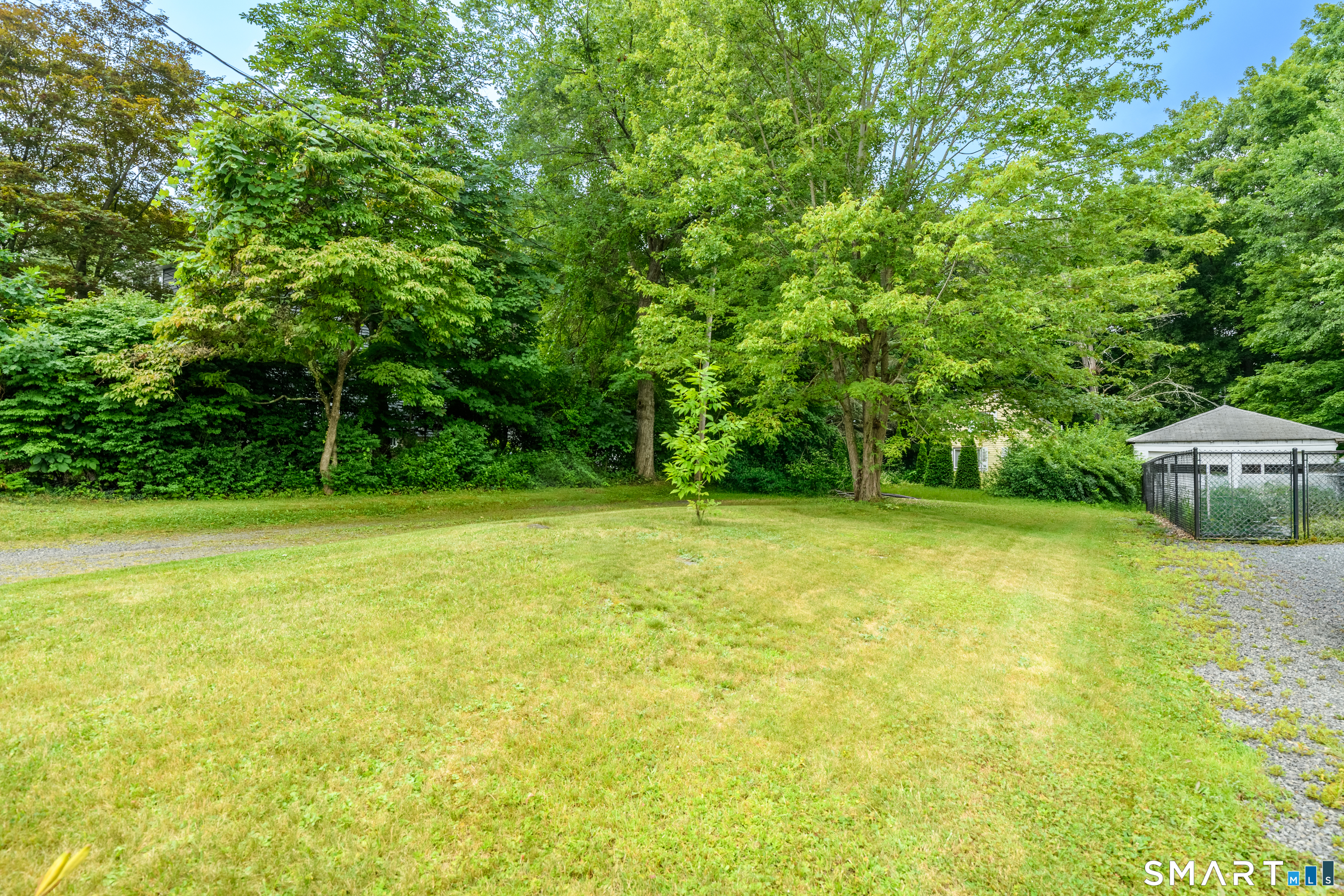 24 Yale Avenue Middlebury CT 06762