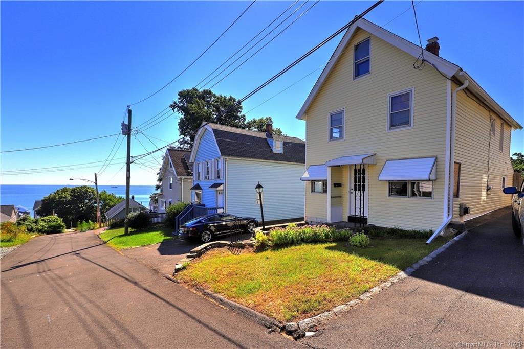 18 Highview Avenue Milford CT 06460