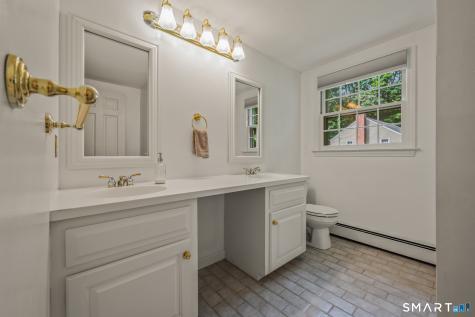 86 Knollwood Drive Glastonbury CT 06033