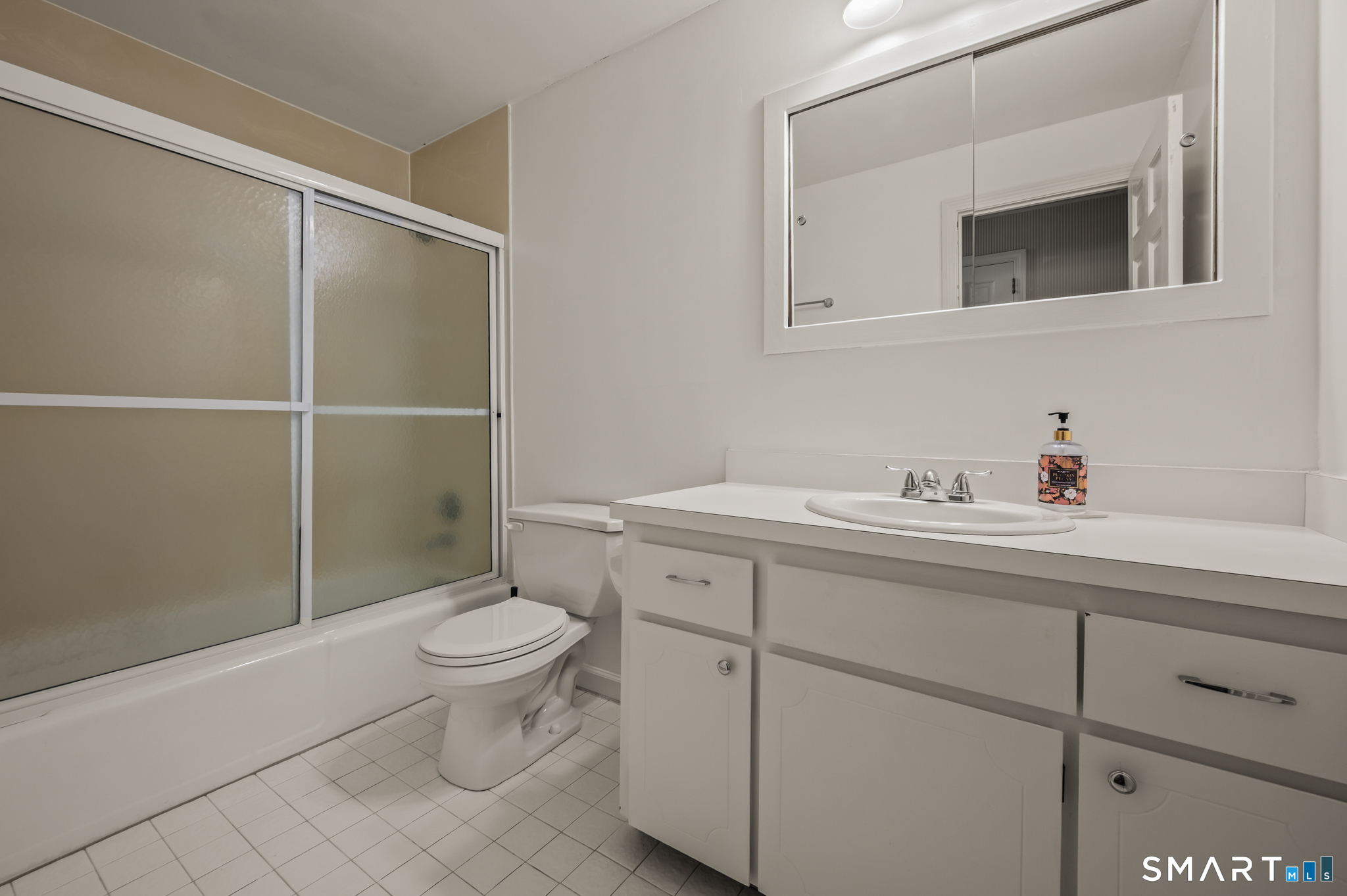 86 Knollwood Drive Glastonbury CT 06033