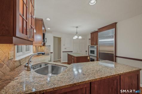 86 Knollwood Drive Glastonbury CT 06033