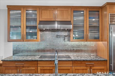 31 Book Hill Road Essex CT 06426
