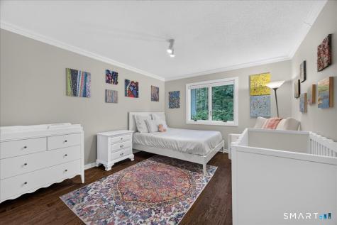 31 Book Hill Road Essex CT 06426