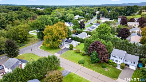 1 Lancaster Road Cromwell CT 06416