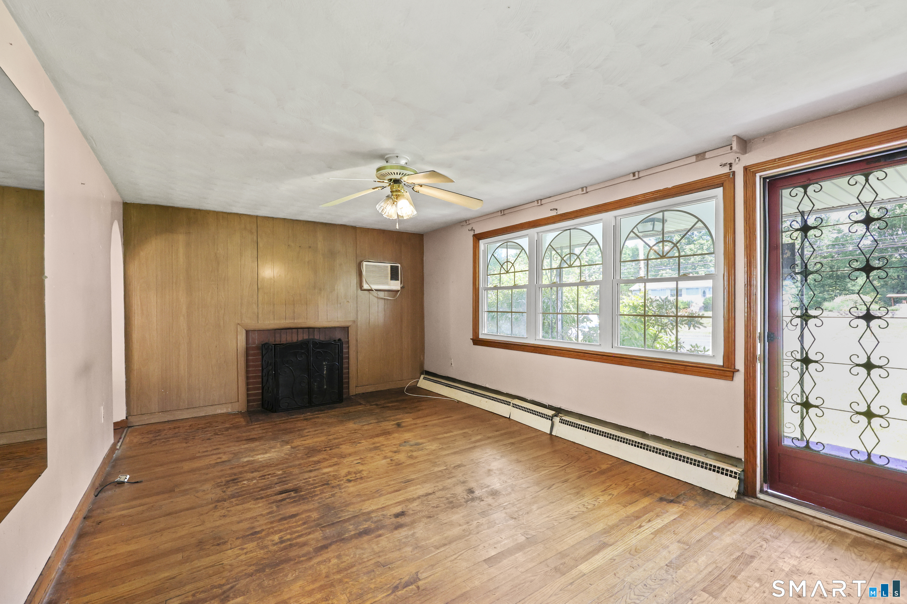 521 West Wolcott Avenue Windsor CT 06095