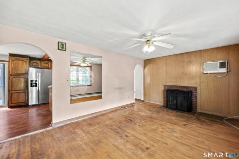521 West Wolcott Avenue Windsor CT 06095