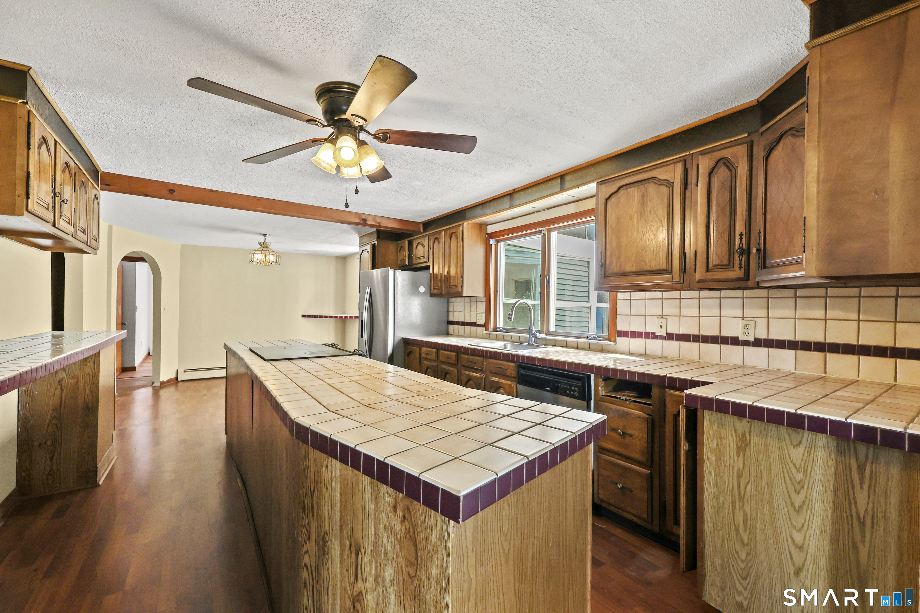 521 West Wolcott Avenue Windsor CT 06095