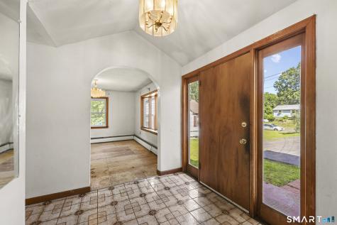 521 West Wolcott Avenue Windsor CT 06095