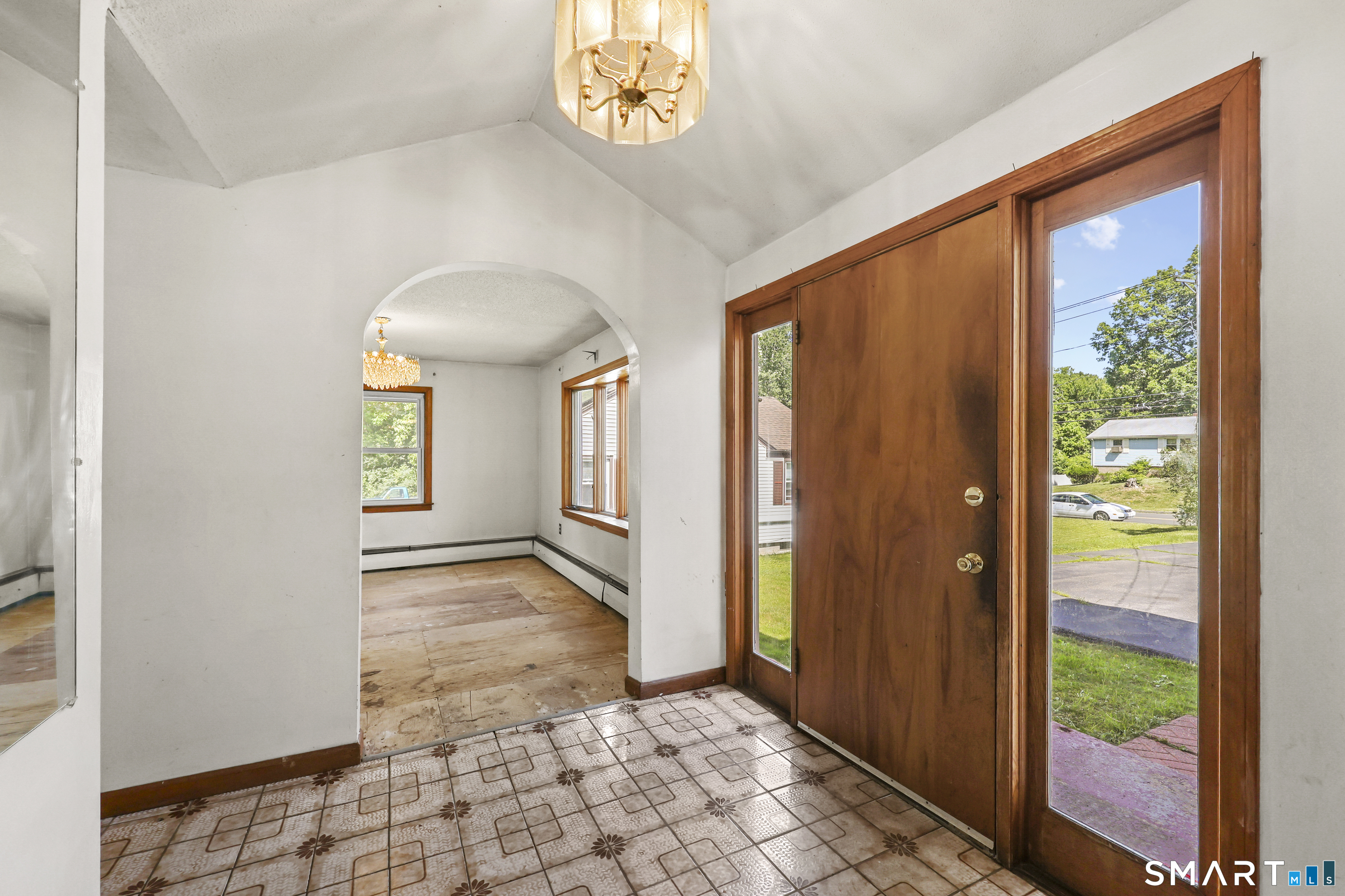 521 West Wolcott Avenue Windsor CT 06095