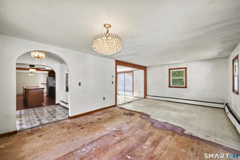 521 West Wolcott Avenue Windsor CT 06095