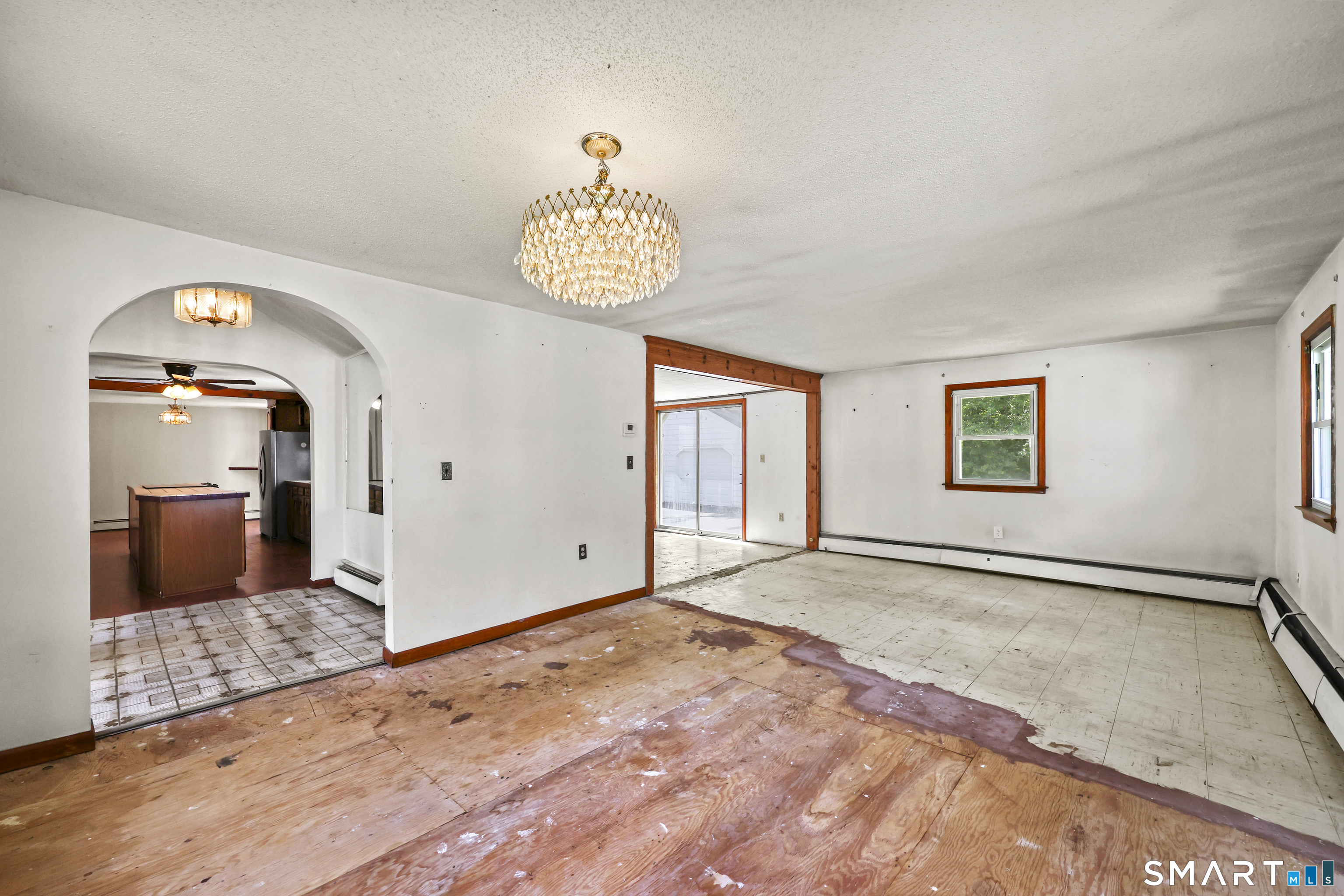 521 West Wolcott Avenue Windsor CT 06095