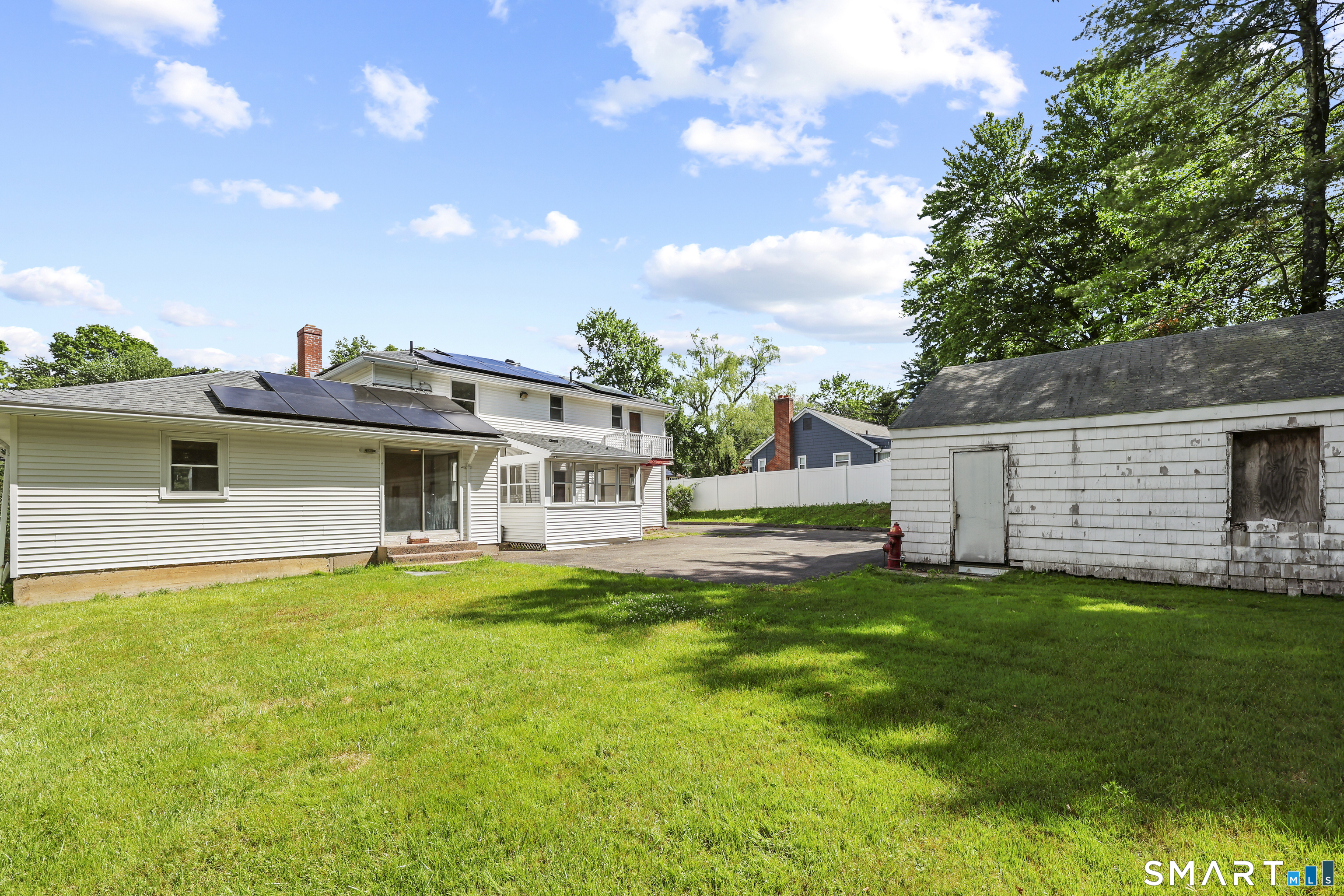 521 West Wolcott Avenue Windsor CT 06095