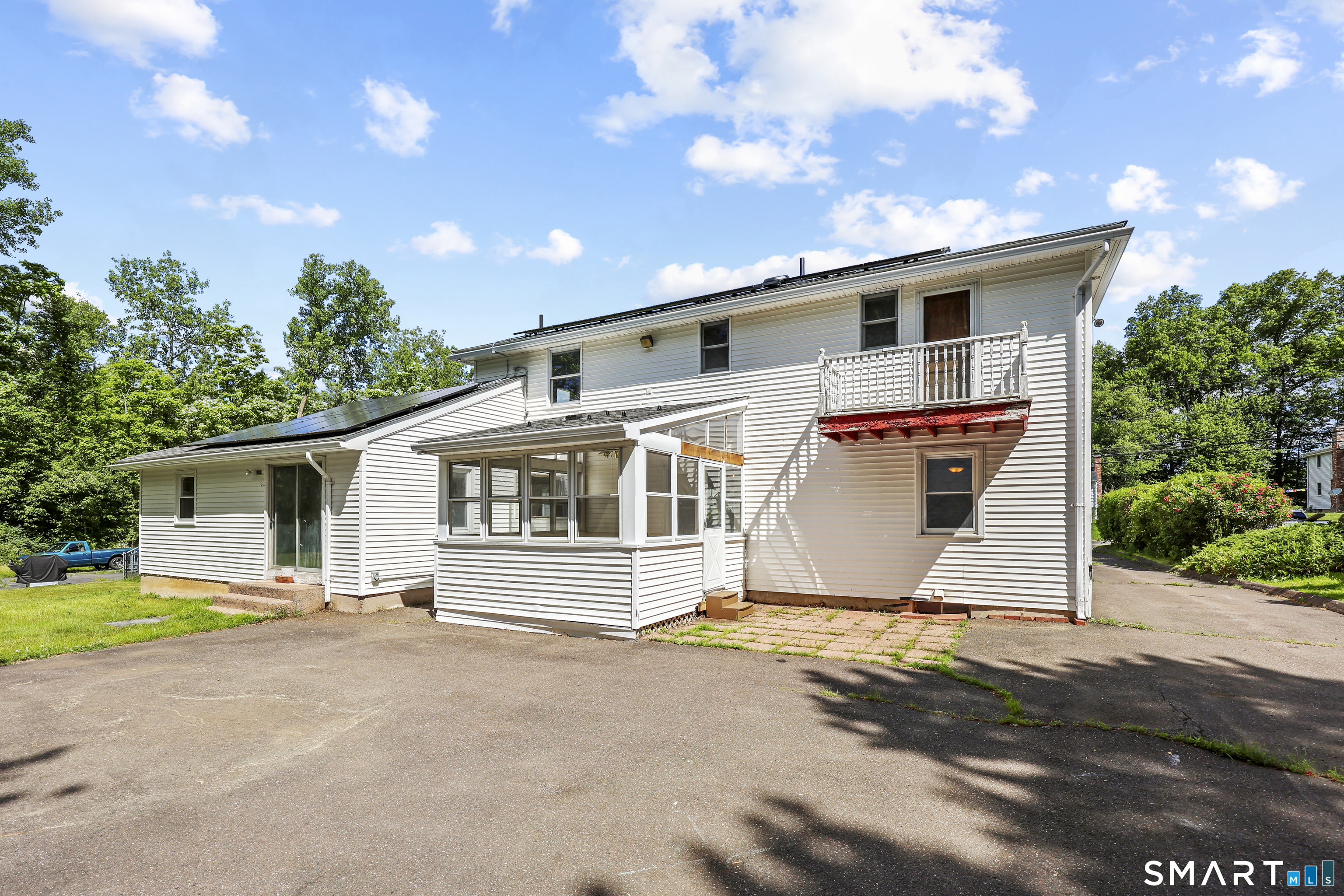 521 West Wolcott Avenue Windsor CT 06095