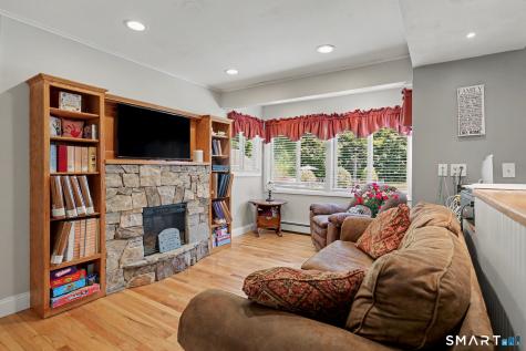 14 Peters Road Trumbull CT 06611