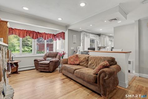 14 Peters Road Trumbull CT 06611