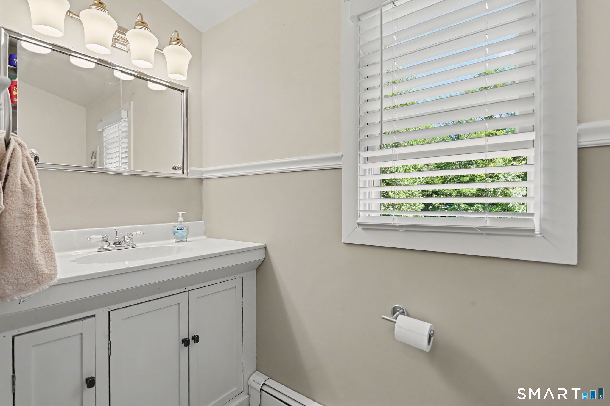 14 Peters Road Trumbull CT 06611