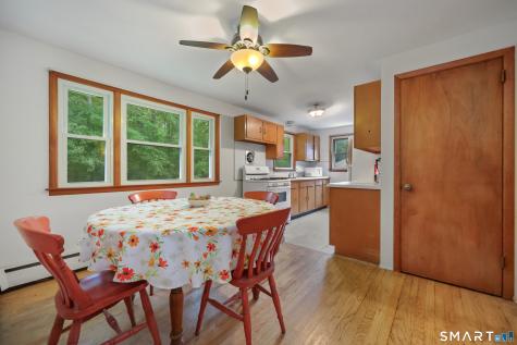 3770 Broadbridge Avenue Stratford CT 06614
