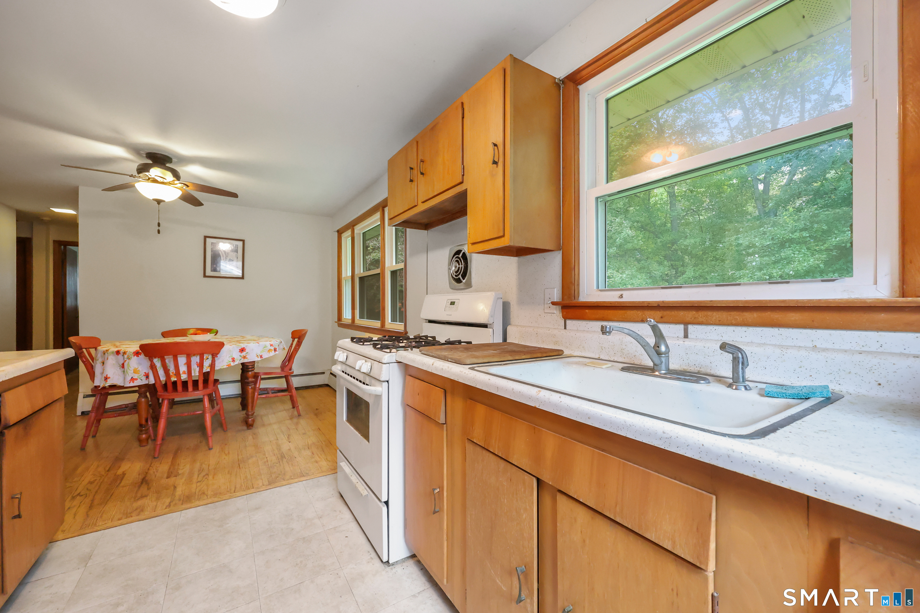 3770 Broadbridge Avenue Stratford CT 06614