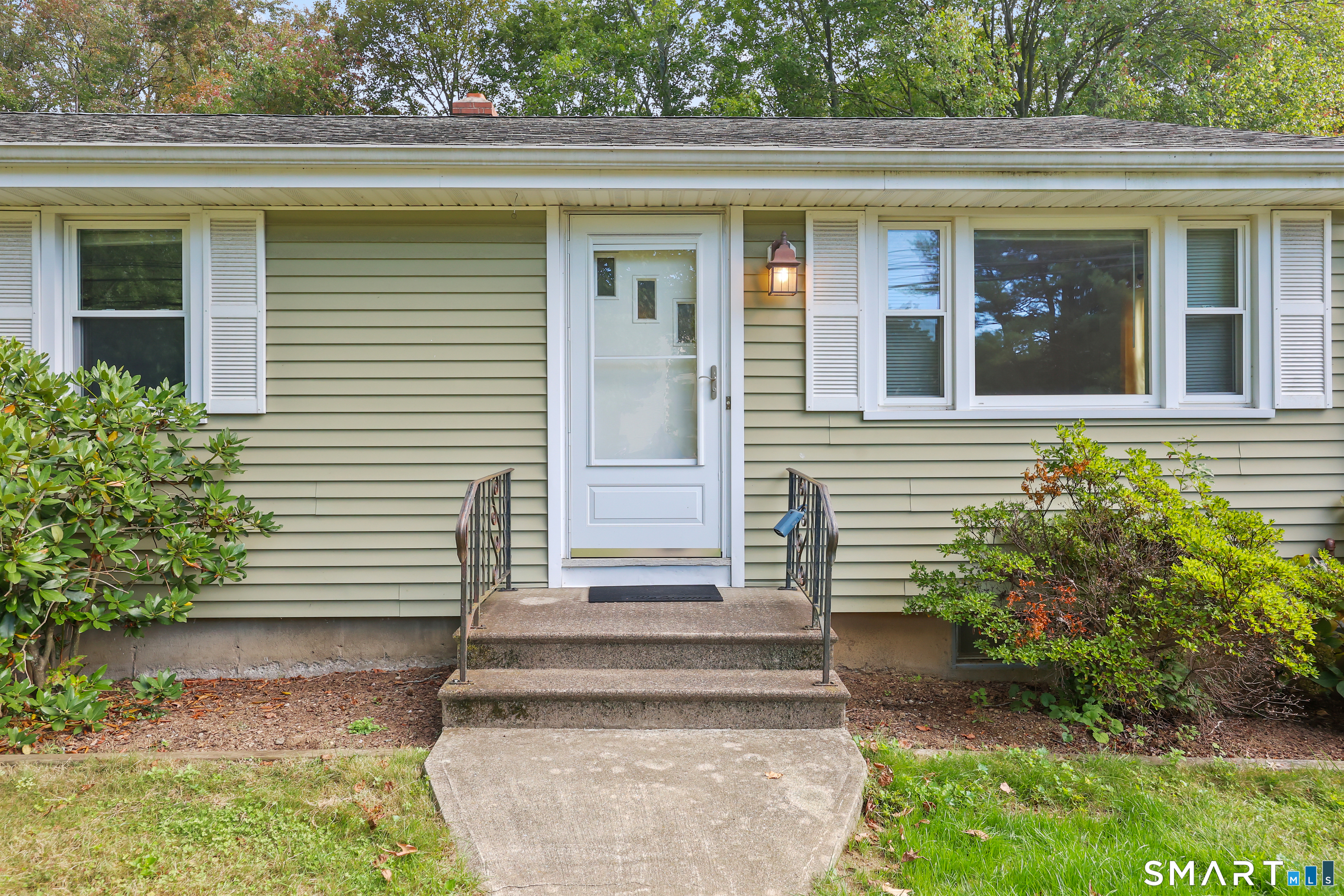 3770 Broadbridge Avenue Stratford CT 06614