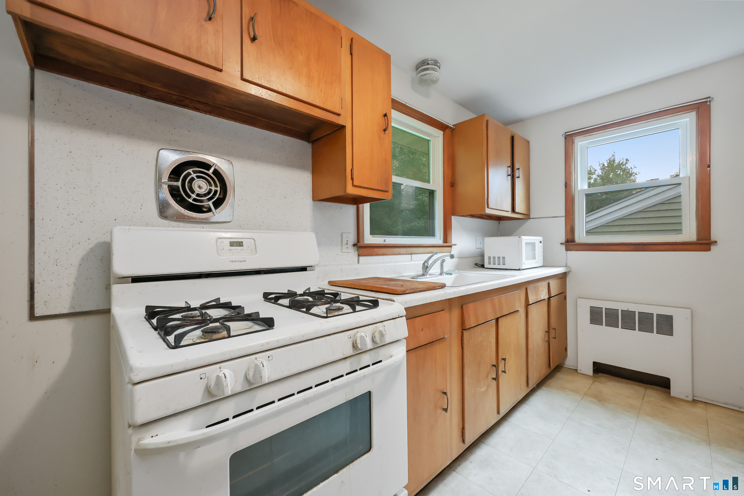 3770 Broadbridge Avenue Stratford CT 06614