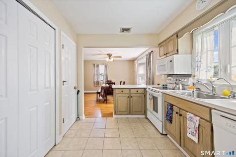 18 Fern Street Naugatuck CT 06770