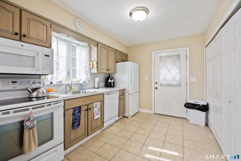 18 Fern Street Naugatuck CT 06770