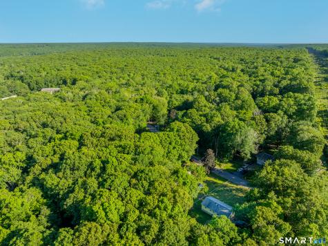 23 Ash Drive Ledyard CT 06335