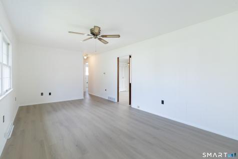 14 Ridgefield Road Wallingford CT 06492