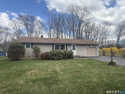 14 Ridgefield Road Wallingford CT 06492