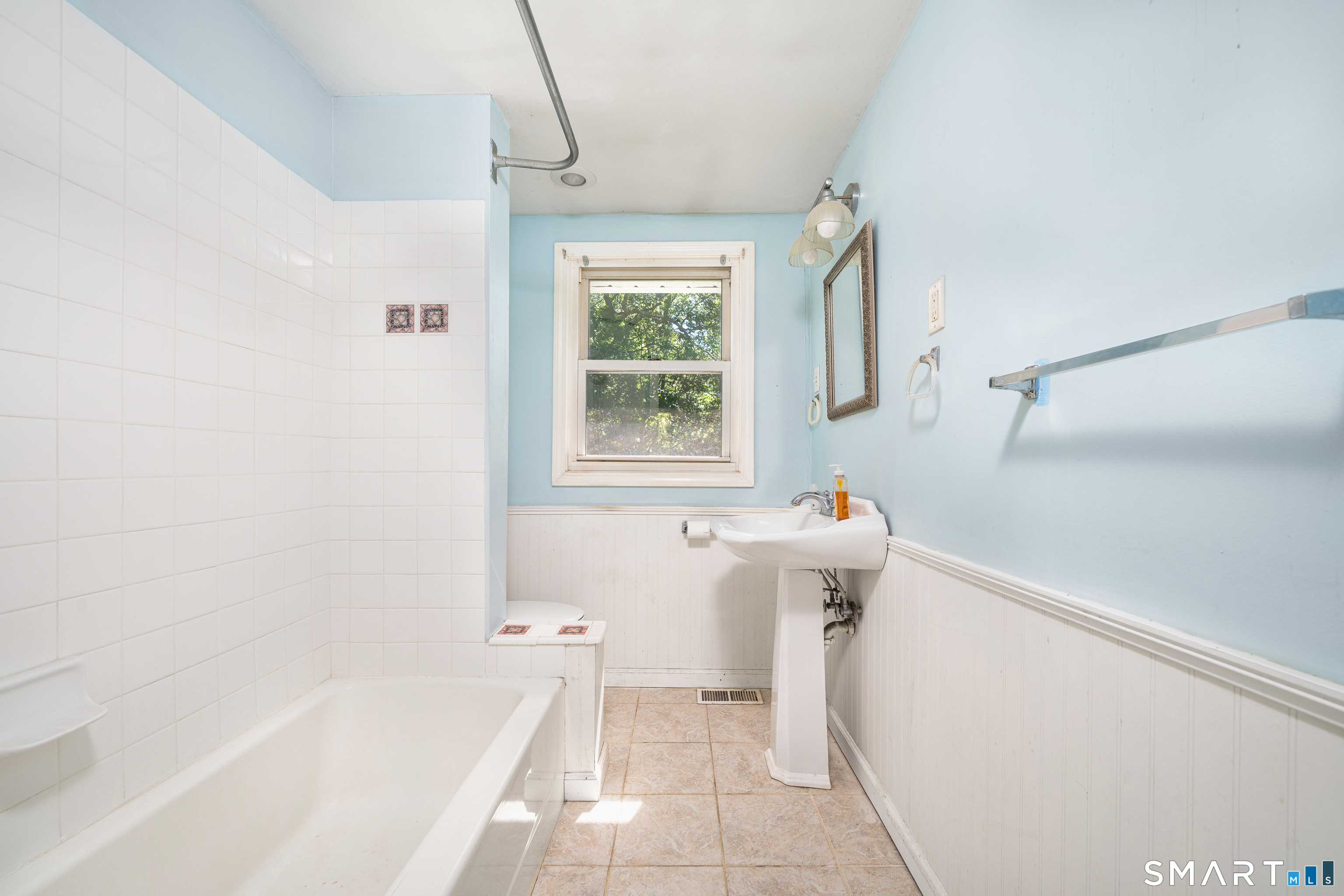 20 Geromin Drive Haddam CT 06441