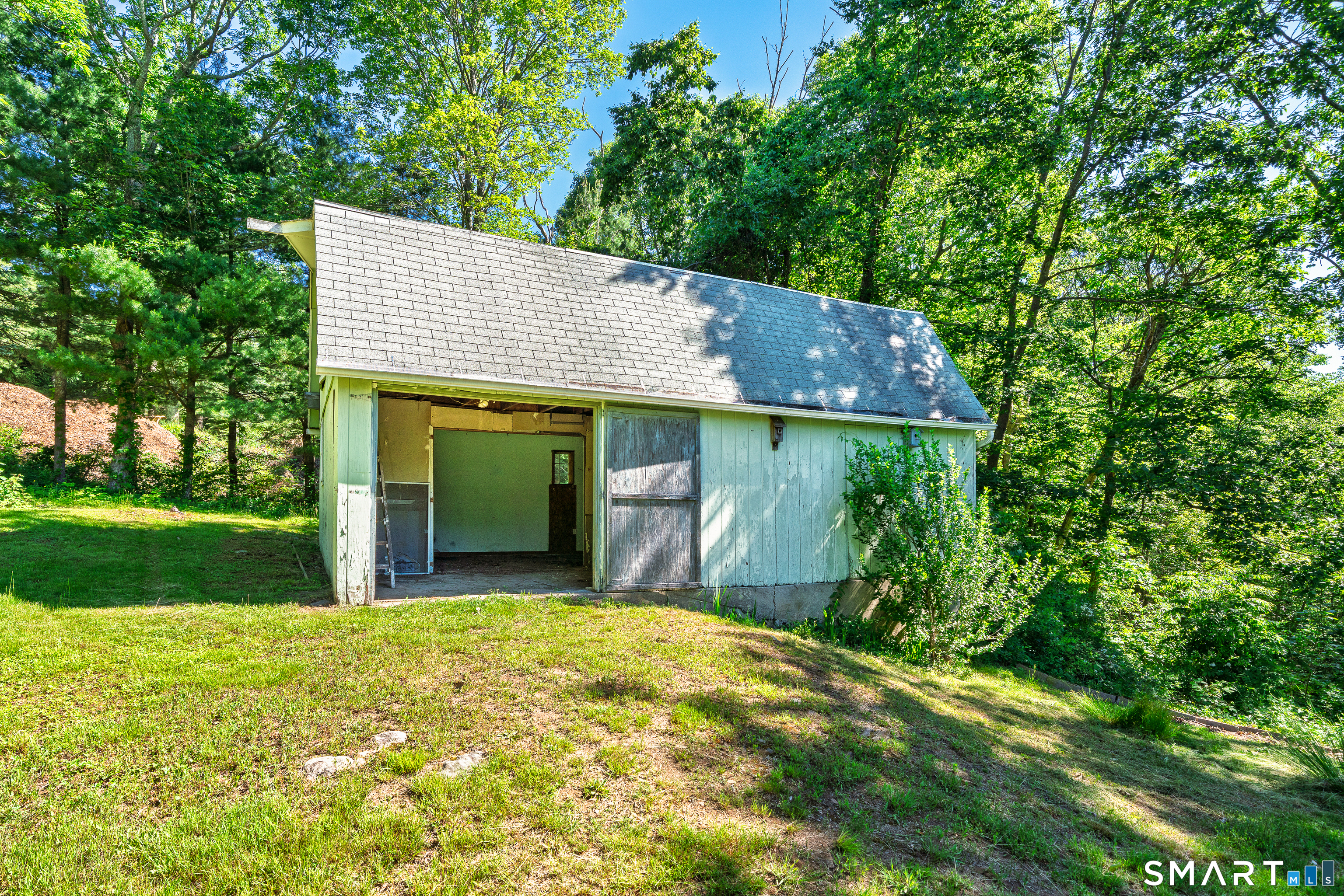 20 Geromin Drive Haddam CT 06441