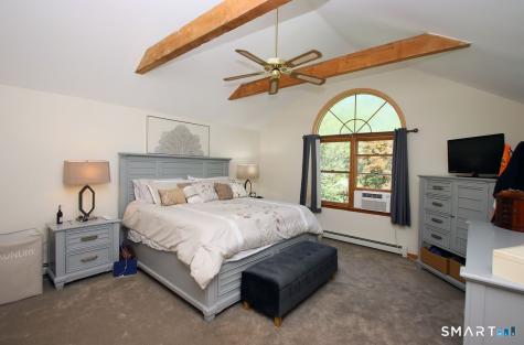 34 Sherry Lane New Milford CT 06776