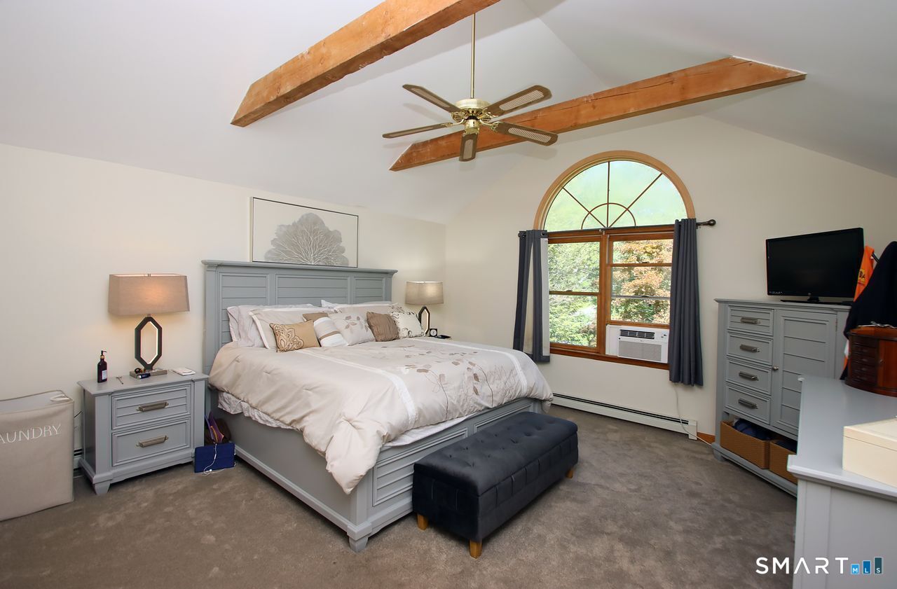 34 Sherry Lane New Milford CT 06776