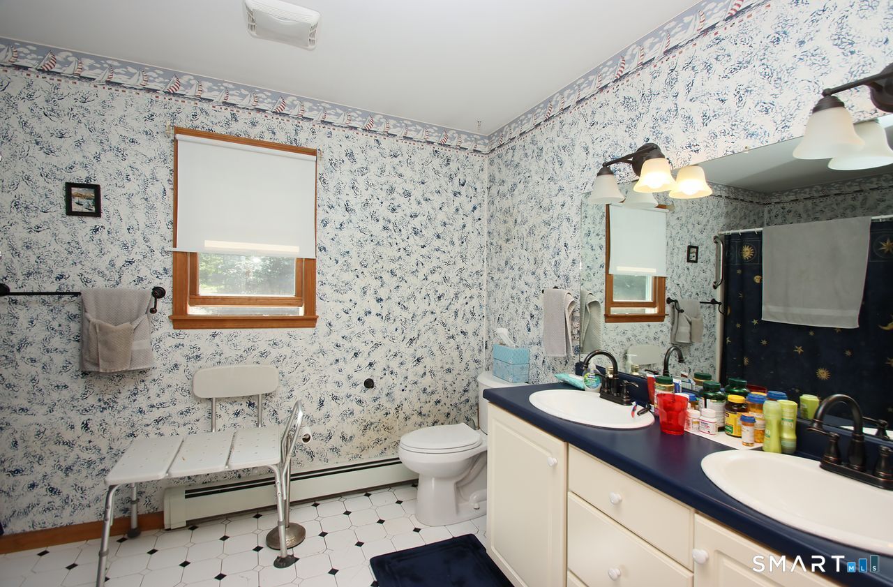 34 Sherry Lane New Milford CT 06776