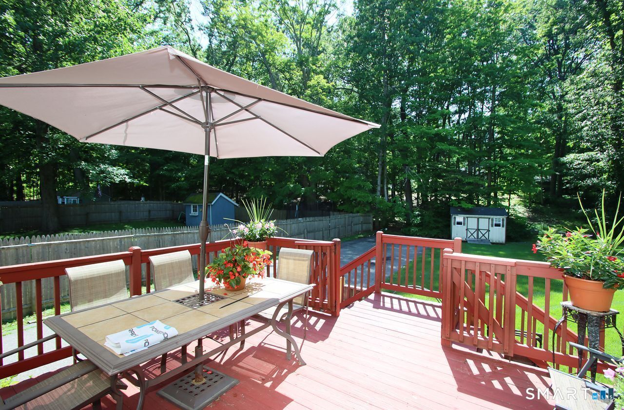34 Sherry Lane New Milford CT 06776