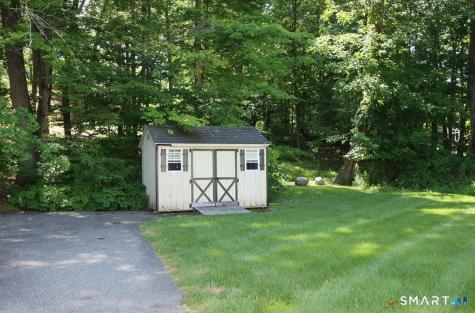 34 Sherry Lane New Milford CT 06776